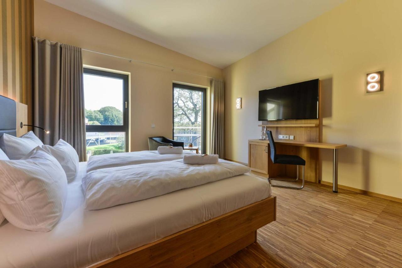 Hotel & Golfrestaurant Gut Wissmannshof Staufenberg  Ngoại thất bức ảnh