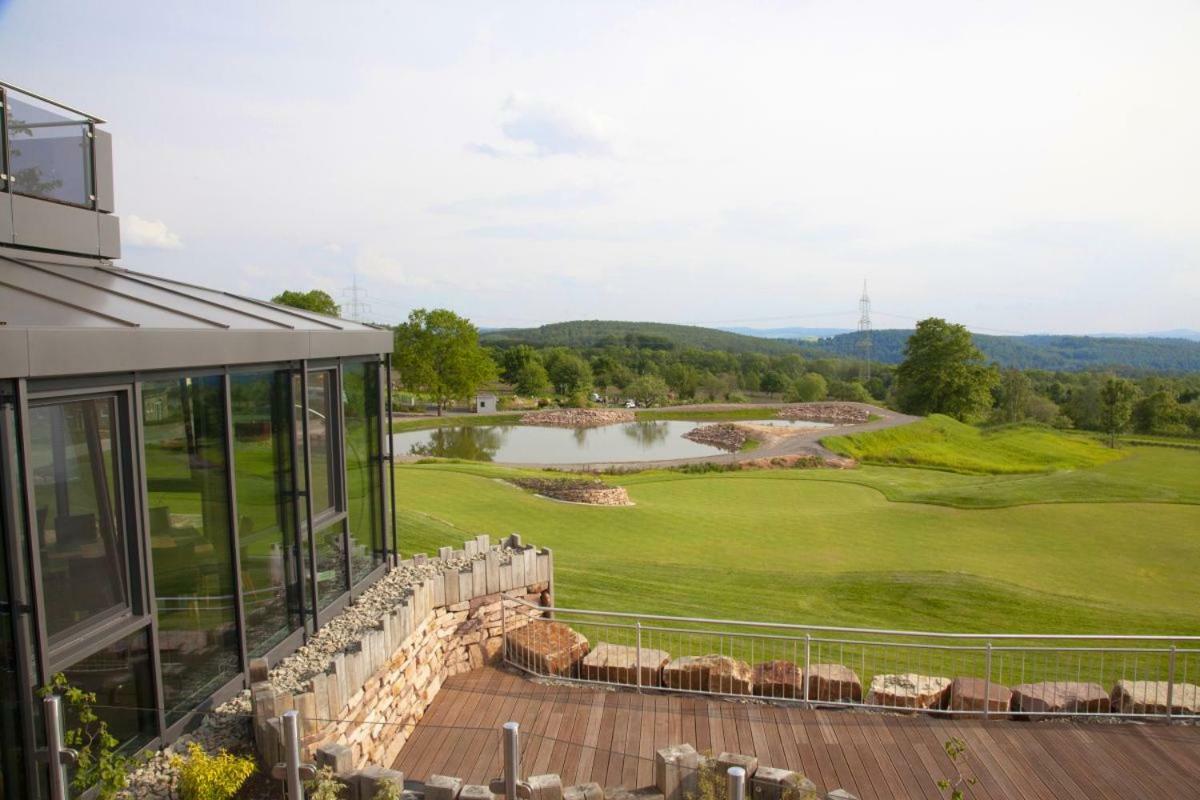 Hotel & Golfrestaurant Gut Wissmannshof Staufenberg  Ngoại thất bức ảnh